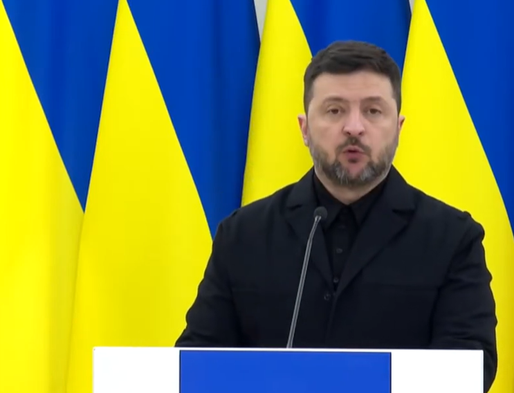 Оголошуємо про режим тиші, починаючи з 00:00 у ніч із 5 на 6 травня - Зеленський
